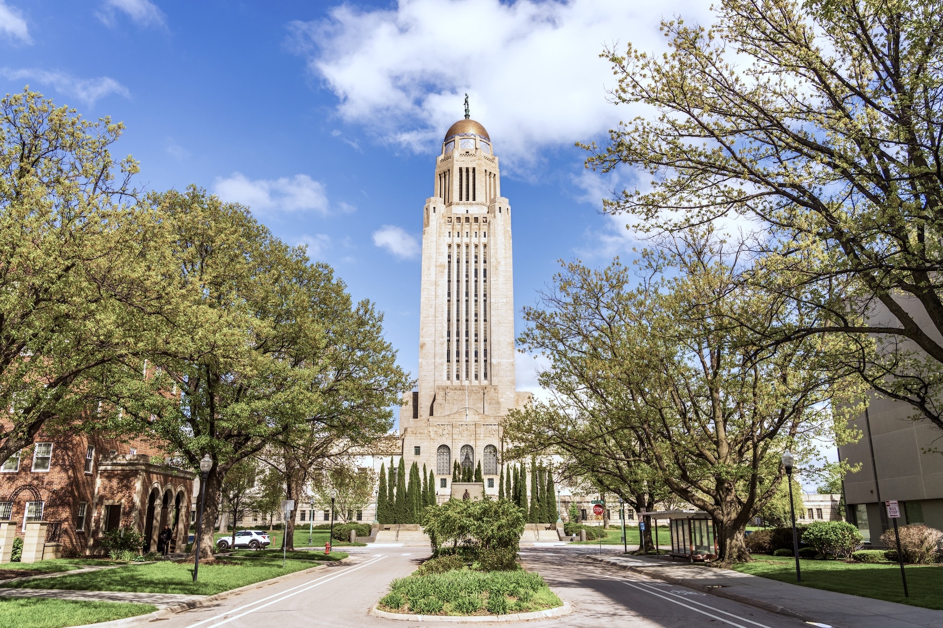 lincoln-nebraska-state-capitol.jpg
